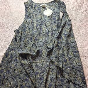 Elegant Blue Paisley Women's Blouse